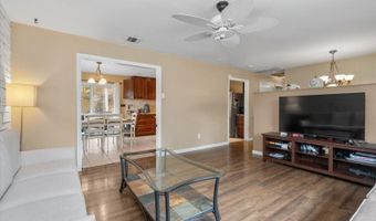 9 Basswood Dr, Alloway, NJ 07461