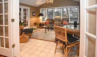 105 S Merrivale Ave, Beverly Shores, IN 46301