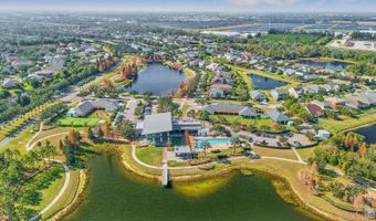 7702 PARADISO Dr, Apollo Beach, FL 33572
