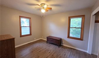 524 Pin Oak St, Adrian, MO 64720