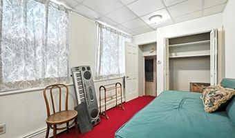 43 Green St, Augusta, ME 04330