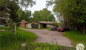 21 Old Boulder Rd, Big Timber, MT 59011