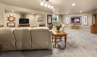 1860 N MARGARET St, Appleton, WI 54913