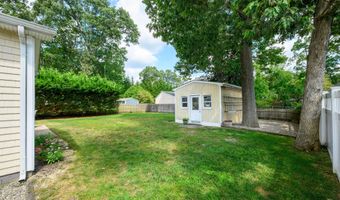 305 Barbara Dr, Point Pleasant, NJ 08742