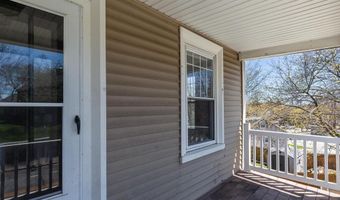 401 Old River Rd, Lincoln, RI 02838