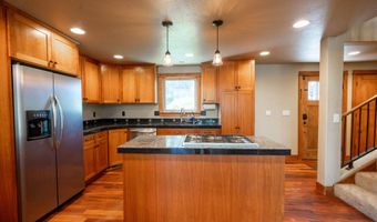 20087 Beaver Ln, Bend, OR 97703