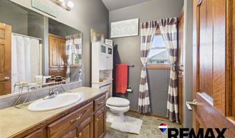 913 34th St, Cody, WY 82414