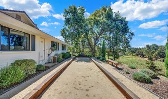 875 White Cottage Rd N, Angwin, CA 94508