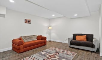 139 Oak Trl, Bolton, MA 01740