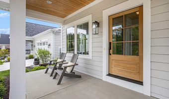 7314 Schoolhouse Dr SE, Ada, MI 49301