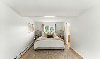 287 Cowesett Rd, Warwick, RI 02886