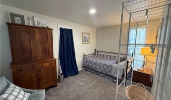 1017 N 10th St, Atchison, KS 66002