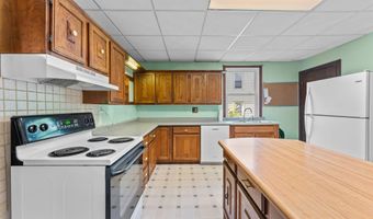 202 Norfolk St, Bangor, ME 04401