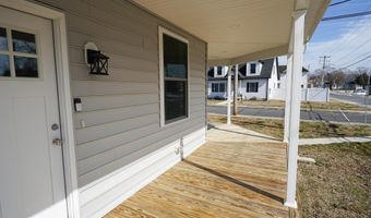 111 E JEWELL St, Delmar, DE 19940