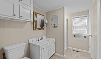 821 Penny Rd, Angier, NC 27501