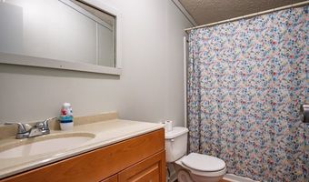 1376 Crouch Rd, Batesville, MS 38606