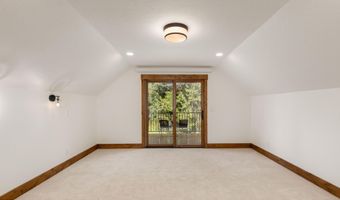 285 SPRUCE St, Alpine, WY 83128