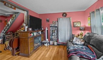 106 Providence Ave, East Providence, RI 02915