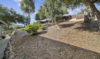 2375 Laguna Circle Dr, Agoura Hills, CA 91301