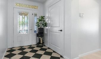 45 Hoku Puhipaka St, Kahului, HI 96732