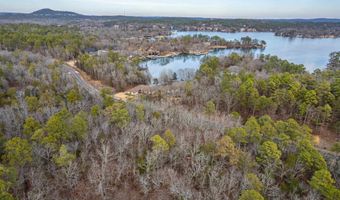 26 Levantino Dr, Hot Springs Village, AR 71909