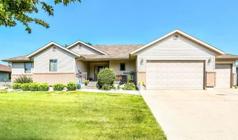 1702 Northview Ln, Aberdeen, SD 57401
