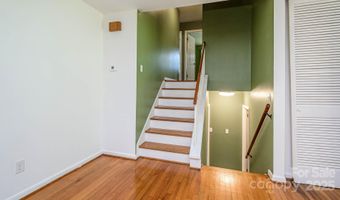 51 Bell Rd, Asheville, NC 28805