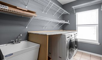 2048 Whitetail Ct, Avon, IN 46123