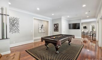 2207 Trapper Ct, Charlotte, NC 28270