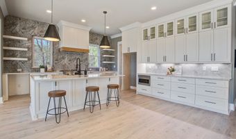 7527 Ladys Secret Ln, Awendaw, SC 29429