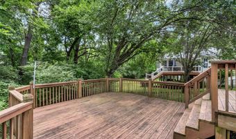 501 Echo Hill Ct, Ballwin, MO 63021