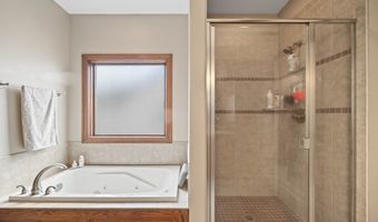 3603 NW 13th St, Ankeny, IA 50023