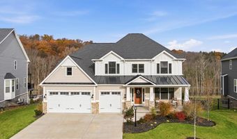 321 Crest Ln, Adams Twp., PA 16046