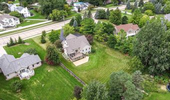 4920 N MEADE St, Appleton, WI 54913