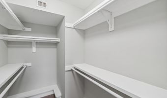 3437 SUMMIT Ct NE #3437, Washington, DC 20018