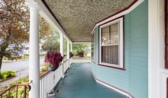154 Armington St, Cranston, RI 02905