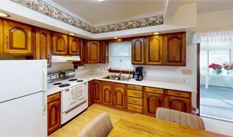 1314 Dunham St, Albert Lea, MN 56007