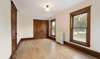 701 11th St NW, Austin, MN 55912