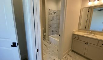 2110 Belfleur St, Baton Rouge, LA 70808