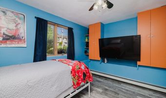 1 Lee Ann Dr, Johnston, RI 02919