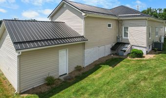17461 Wyndale Rd, Abingdon, VA 24210