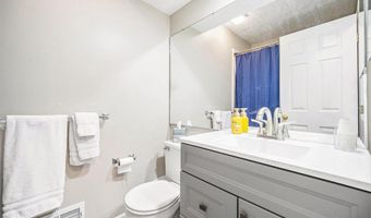 1998 Bancroft Dr, Ann Arbor, MI 48108