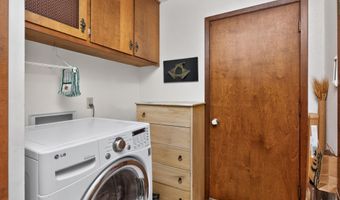200 Westbend Cir, Ames, IA 50014