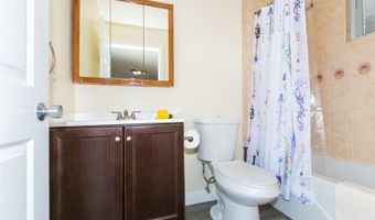 3741 Harding Ave, Honolulu, HI 96816