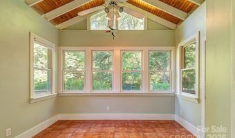 54 Spooks Branch Rd, Asheville, NC 28804