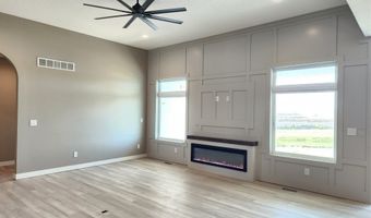 2912 NW Fairfield Ct, Ankeny, IA 50023
