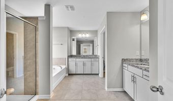845 Deepwood Ct, Boiling Springs, SC 29316