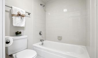 876 Curtis St 3009, Honolulu, HI 96813