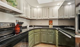 4000 4002 Ontario St, Ames, IA 50014