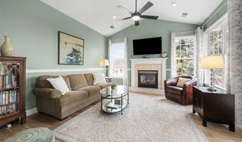 226 Adams Pointe Blvd 1, Adams Twp., PA 16046